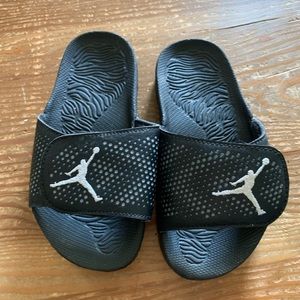 Kids sandals